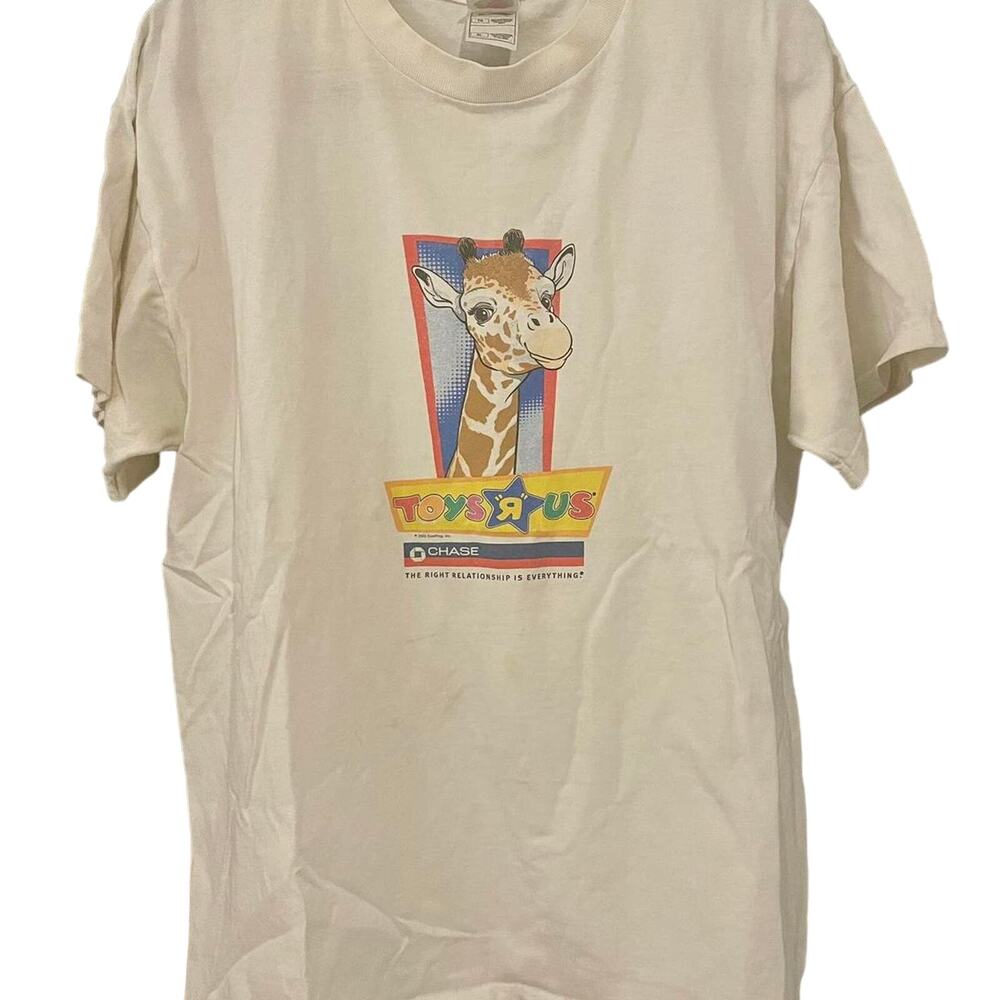 Vintage Y2K Toys “R” Us Geoffrey Giraffe 2003 Shirt Adult XL - Picture 1 of 5